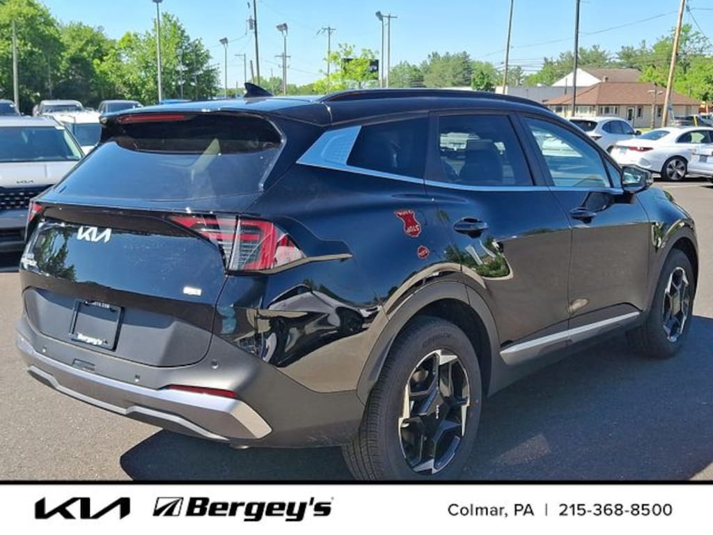 New 2026 Kia Sportage EX SUV