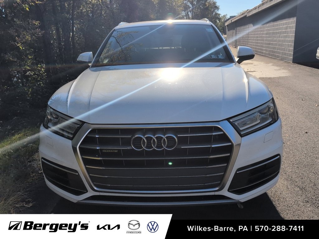 Used 2018 Audi Q5 Premium with VIN WA1ANAFY3J2009476 for sale in Colmar, PA
