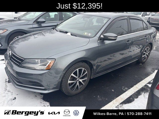 2017 Volkswagen Jetta SE's photo