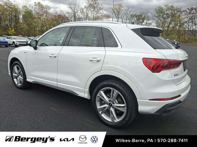 2022 Audi Q3 45 TFSI S line Premium photo 4