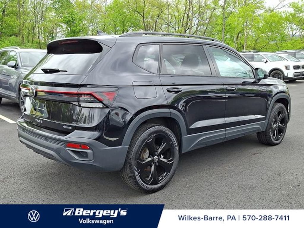 Certified 2025 Volkswagen Taos 1.5T SE Black SUV
