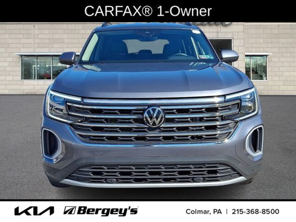 Used 2025 Volkswagen Atlas 2.0T SE w/Technology SUV