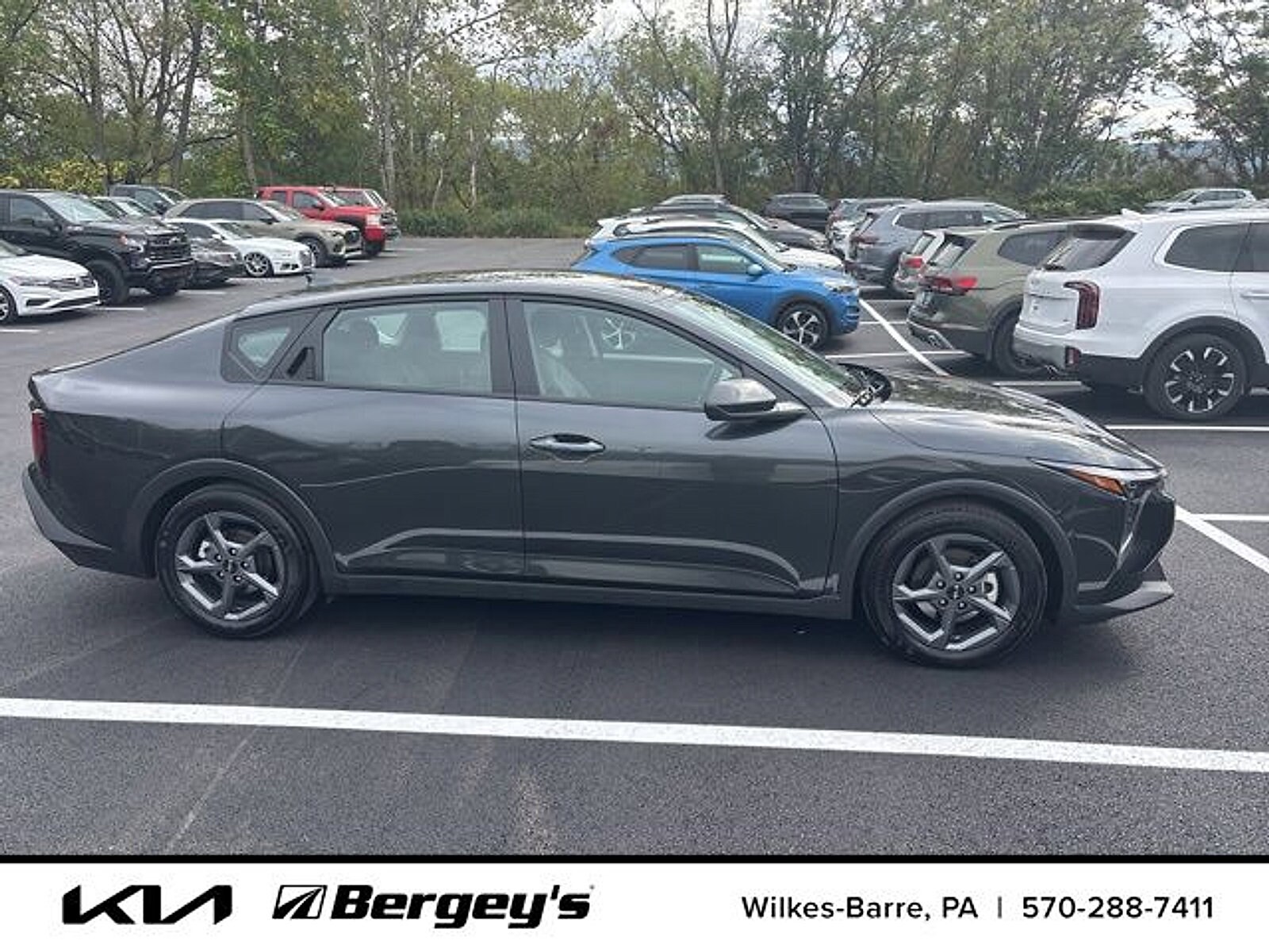 2025 Kia K4 LXS photo 4