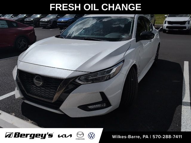 2020 Nissan Sentra SR CVT's photo