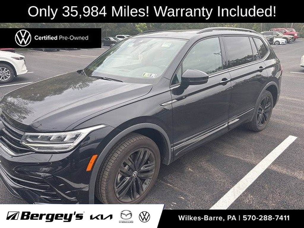 Certified 2022 Volkswagen Tiguan SE R-Line Black 2.0T SE R-Line Black 4MOTION