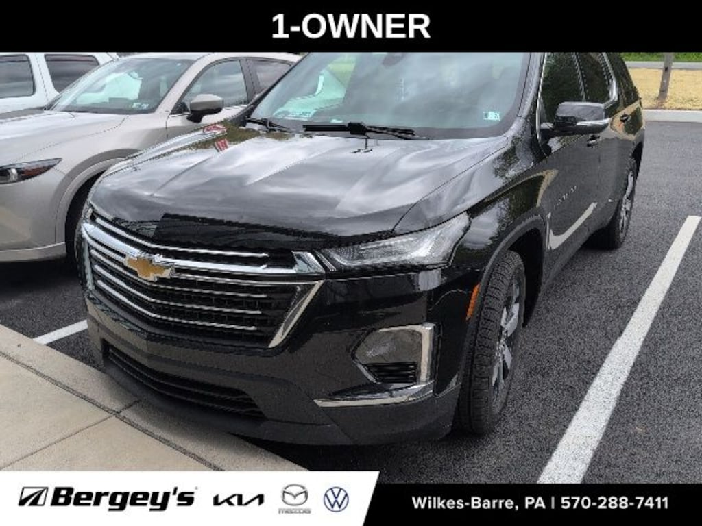 Used 2022 Chevrolet Traverse LT Leather SUV