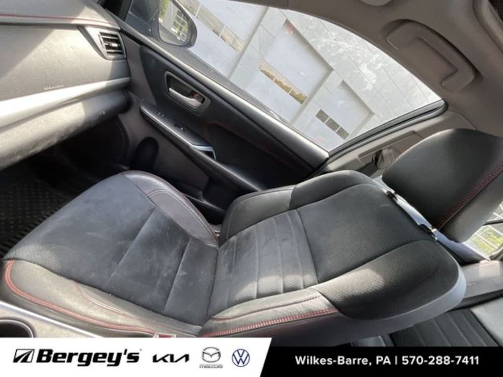Used 2016 Toyota Camry XSE Sedan