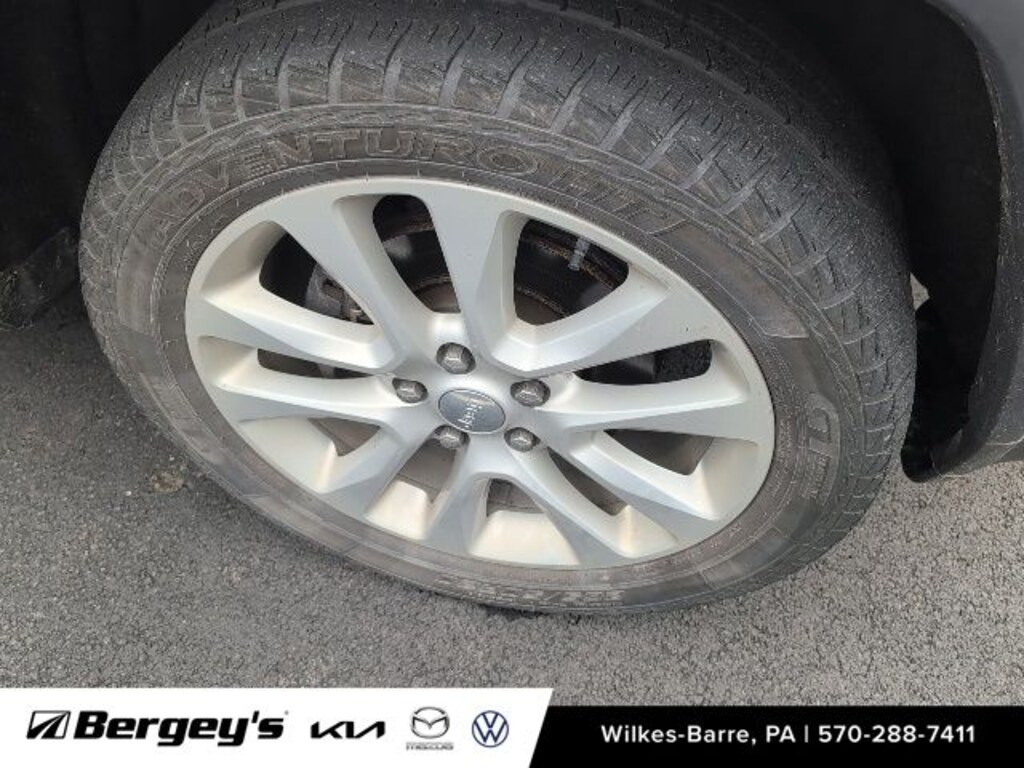 Used 2017 Jeep Grand Cherokee Limited SUV