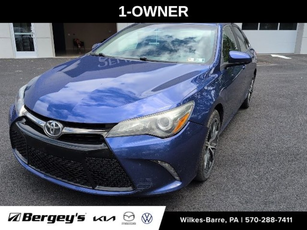 Used 2016 Toyota Camry XSE Sedan