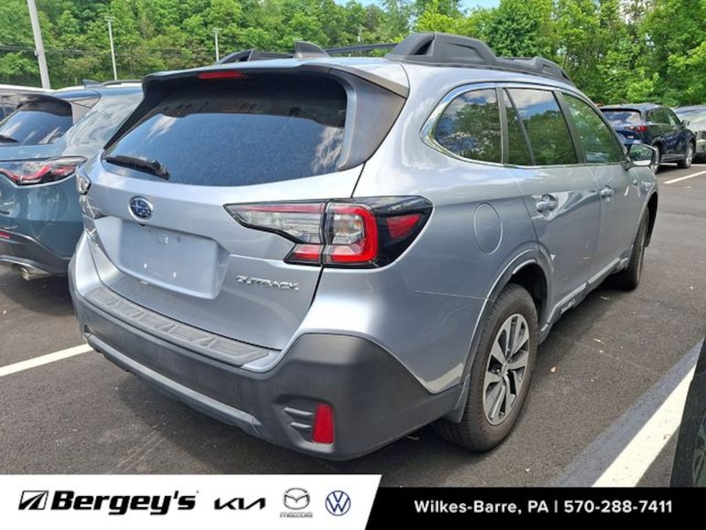 Used 2020 Subaru Outback Premium SUV