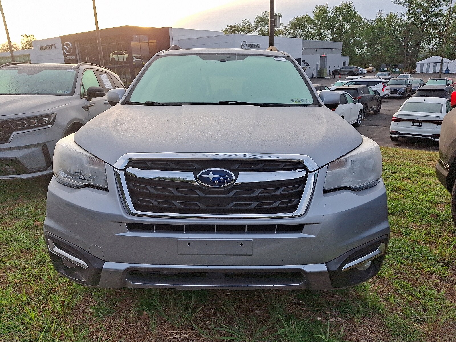 2017 Subaru Forester 2.5i Limited photo 2