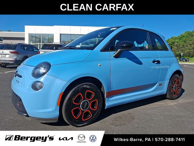2016 FIAT 500e Battery Electric's photo