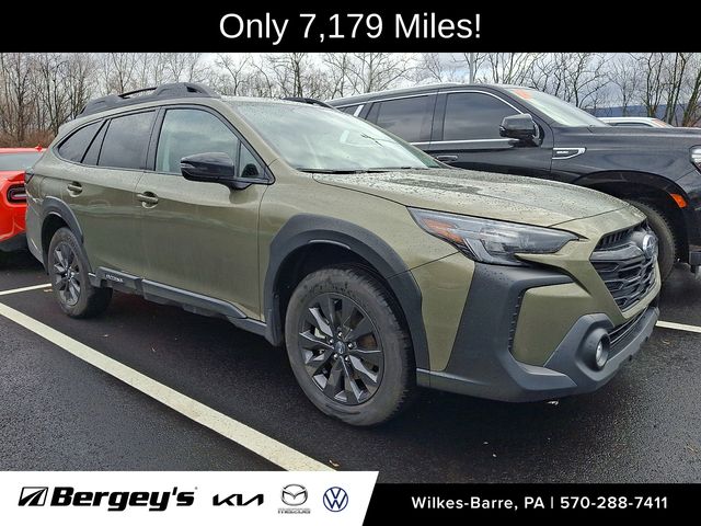 2025 Subaru Outback Onyx Edition's photo