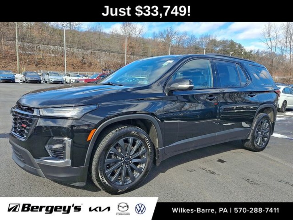 Used 2023 Chevrolet Traverse RS SUV