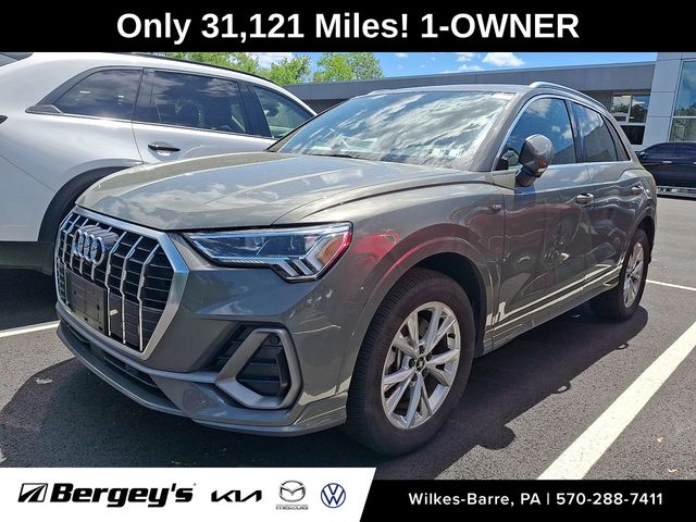 2022 Audi Q3 45 TFSI S Line Premium Plus quattro's photo
