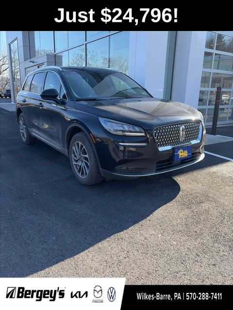 2022 Lincoln Corsair Base