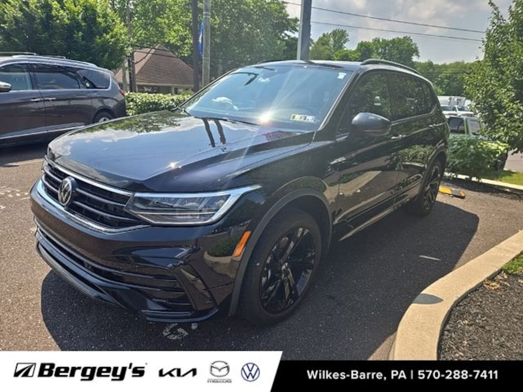 Used 2024 Volkswagen Tiguan 2.0T SE R-Line Black SUV