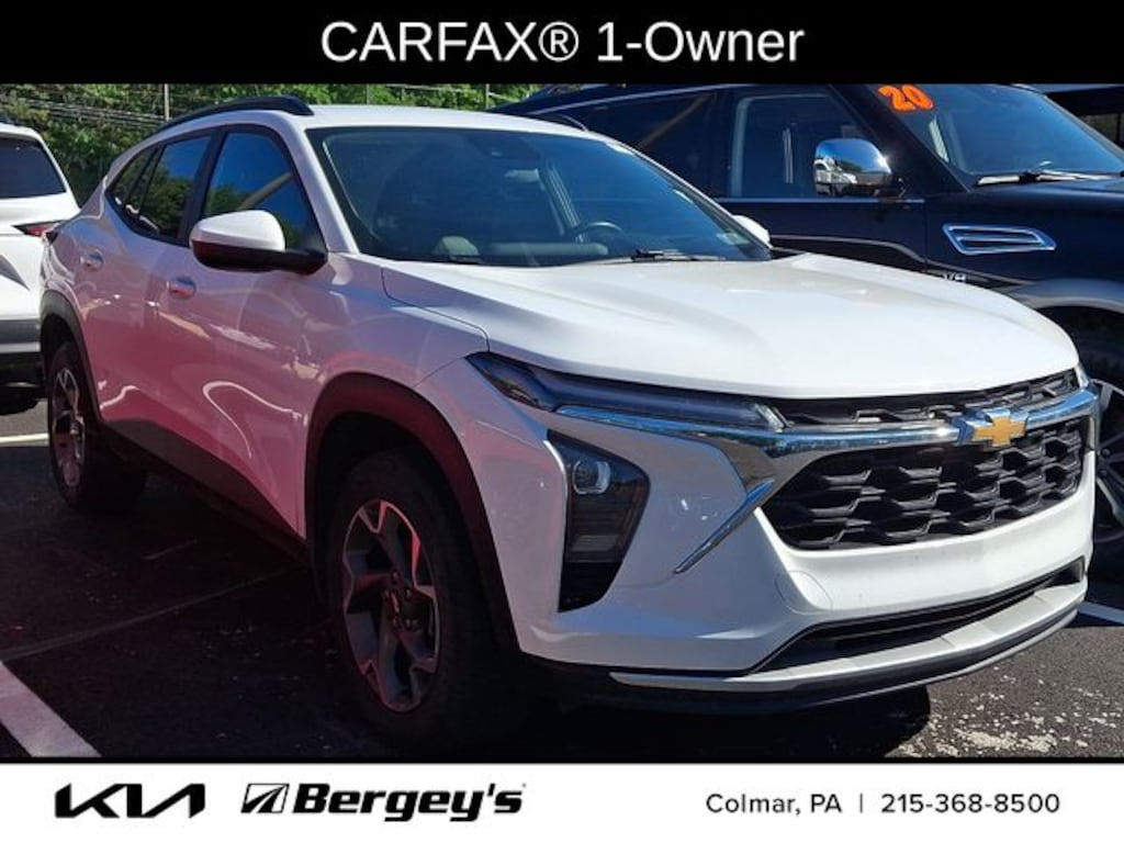 Used 2024 Chevrolet Trax LT SUV