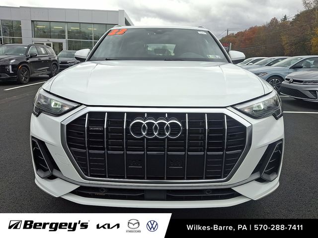 2022 Audi Q3 45 TFSI S line Premium photo 2