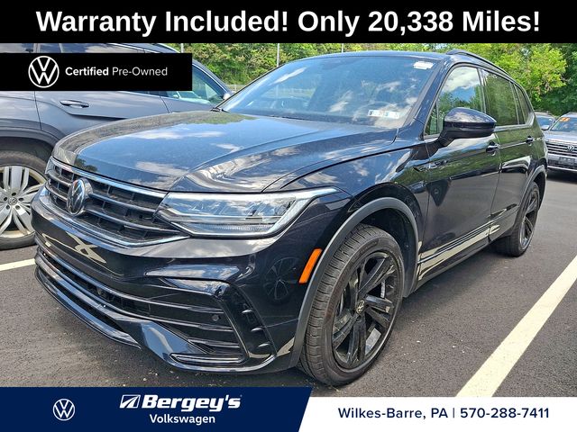 2024 Volkswagen Tiguan 2.0T SE R-Line Black 4Motion's photo