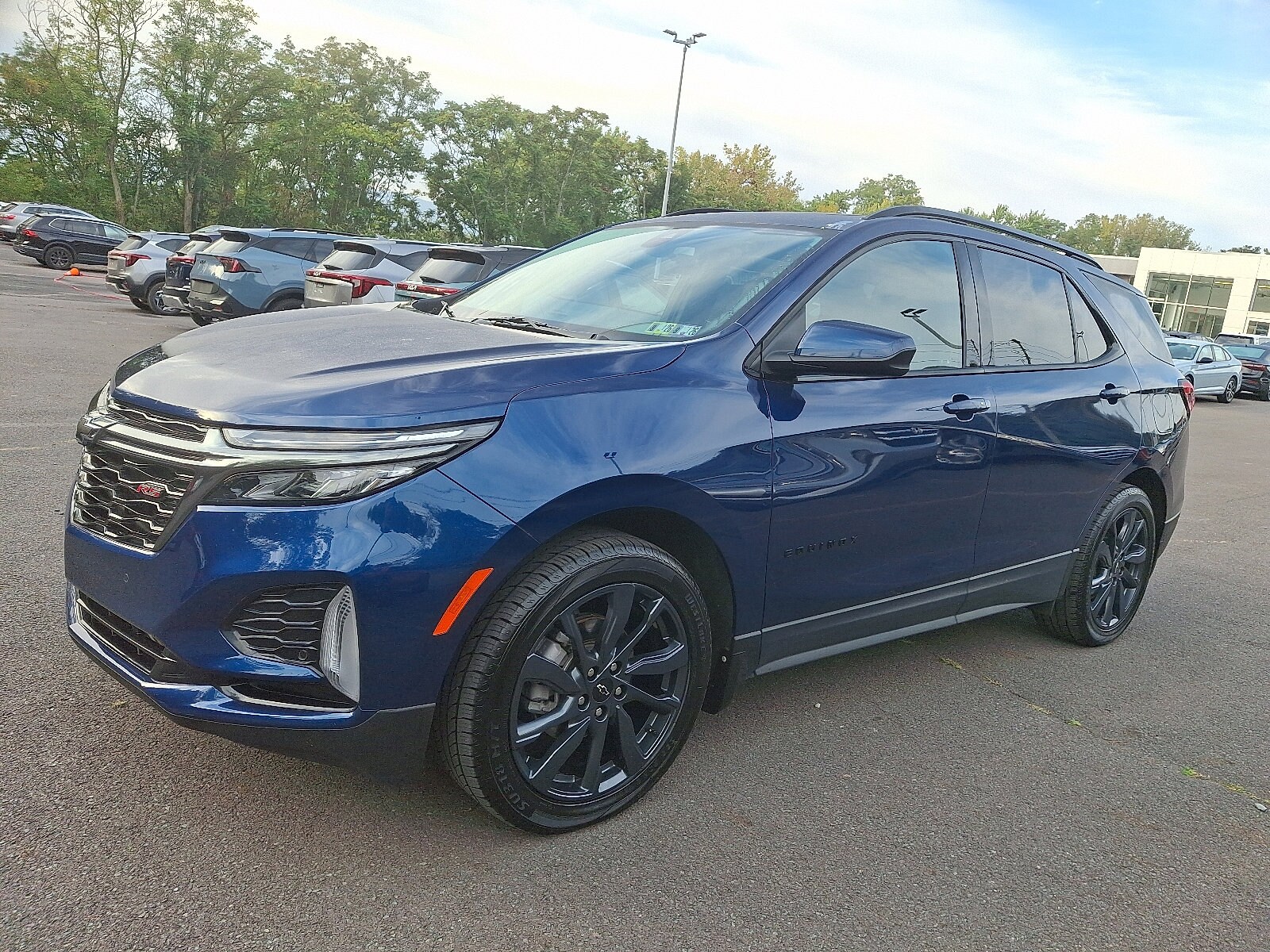 2022 Chevrolet Equinox RS photo 2