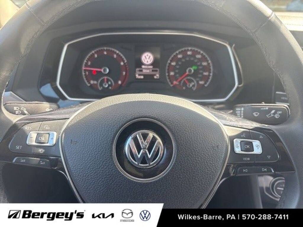 Used 2020 Volkswagen Jetta 1.4T SE Sedan