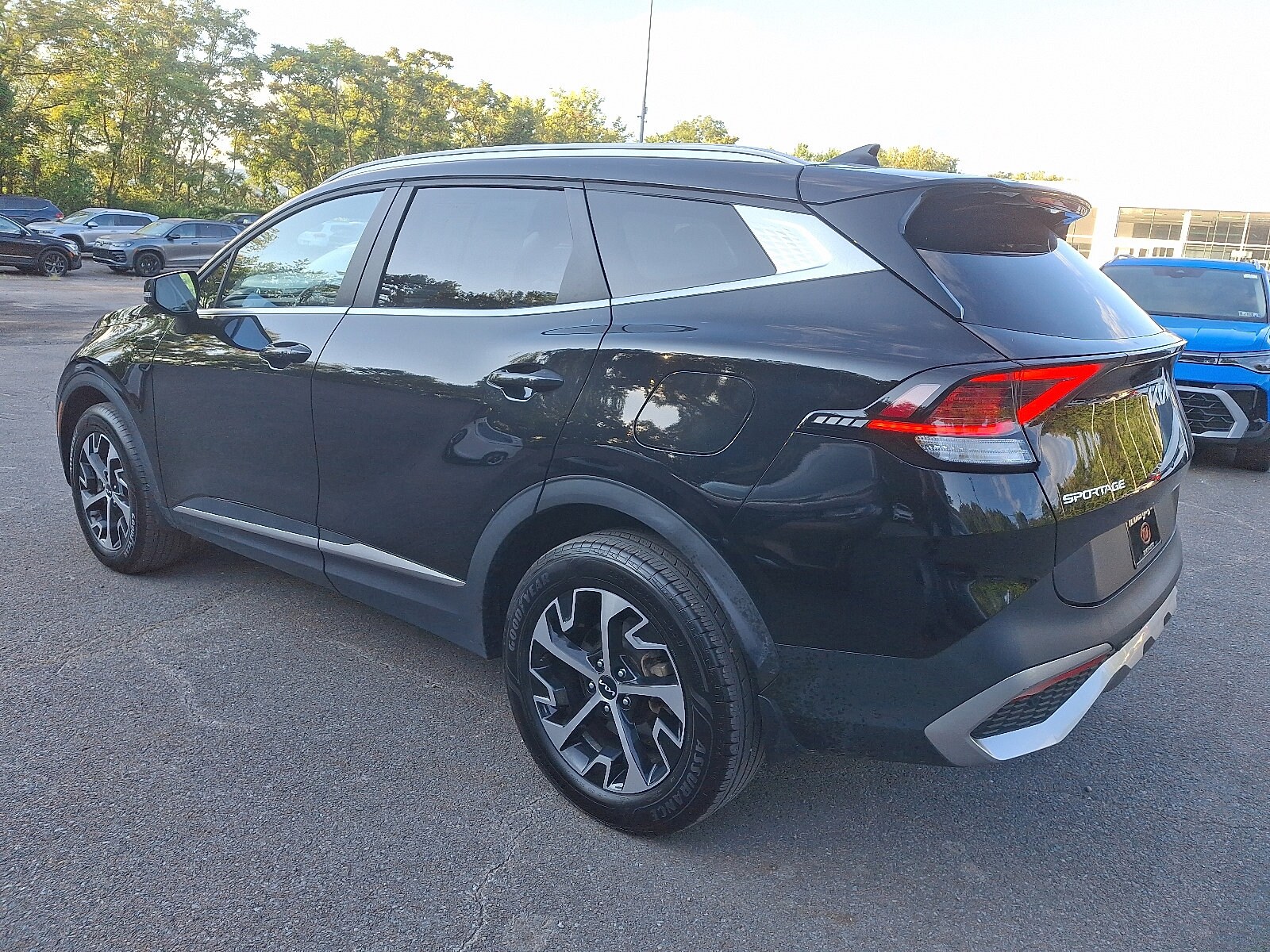 2023 Kia Sportage Hybrid EX photo 4