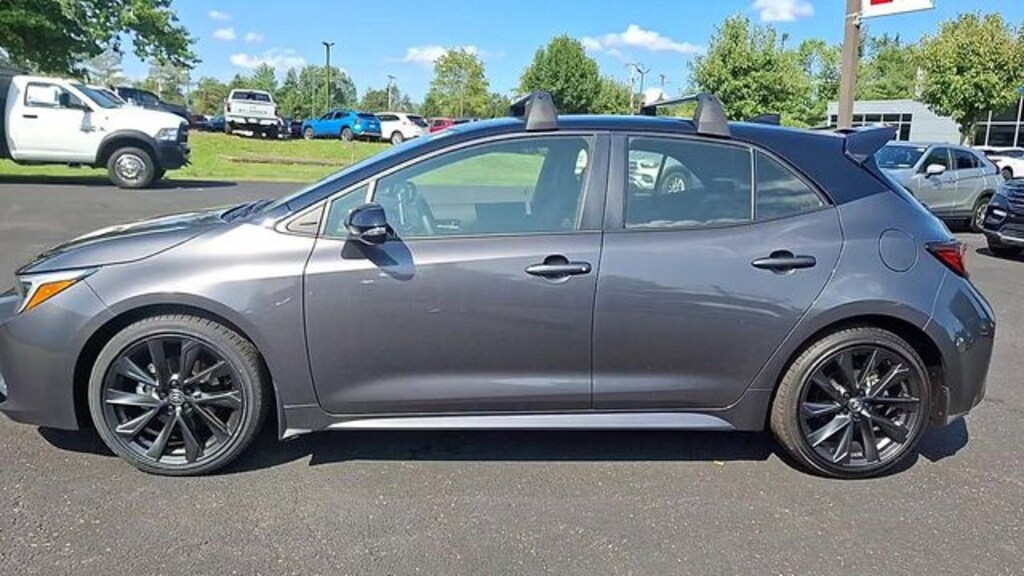 Used 2025 Toyota Corolla Hatchback XSE Hatchback