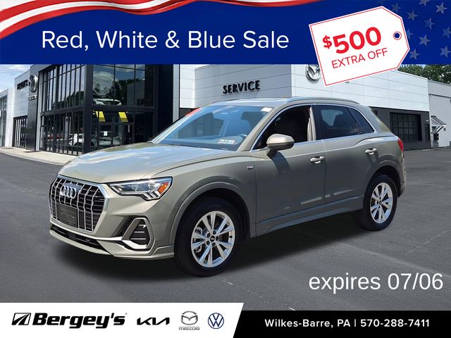 2022 Audi Q3 45 TFSI S Line Premium Plus quattro's photo