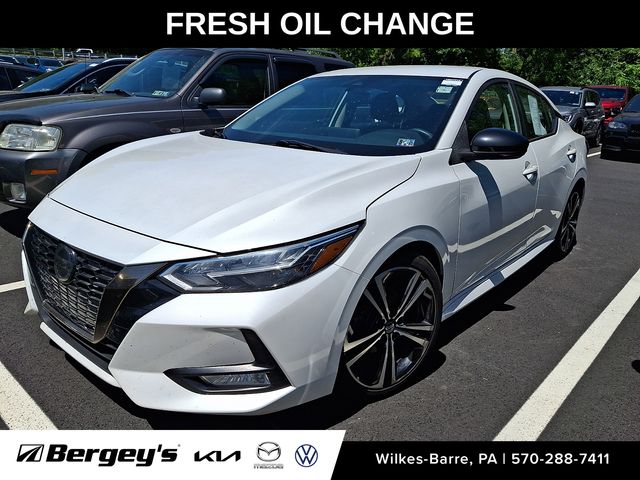 2020 Nissan Sentra SR CVT's photo