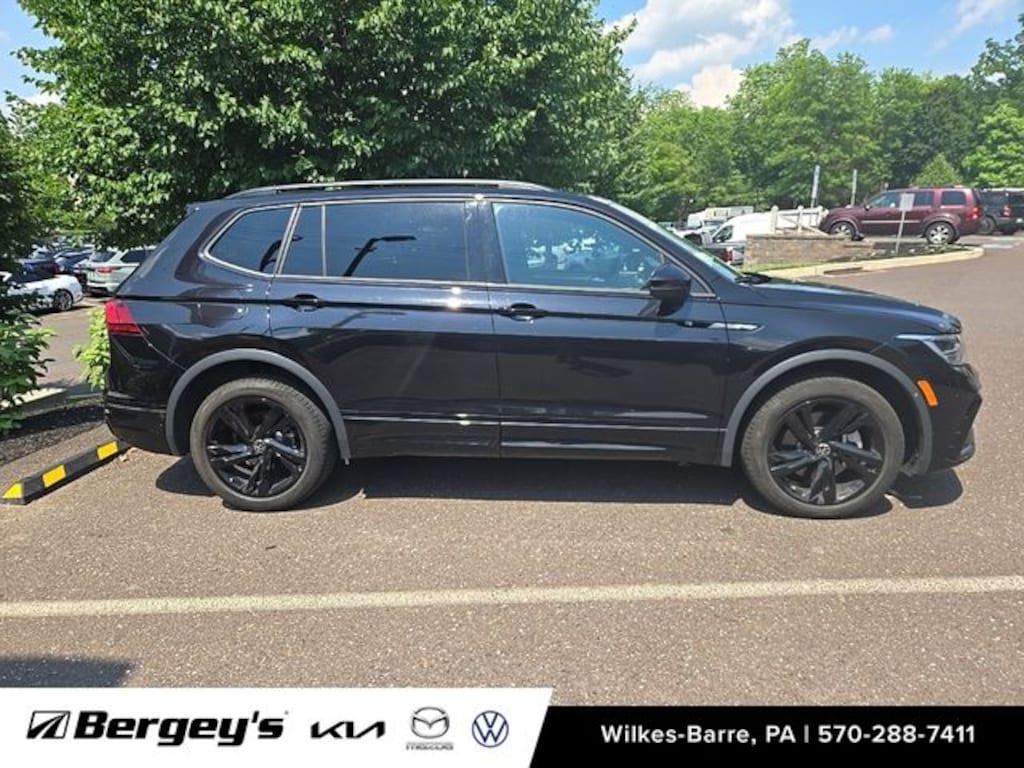Used 2024 Volkswagen Tiguan 2.0T SE R-Line Black SUV