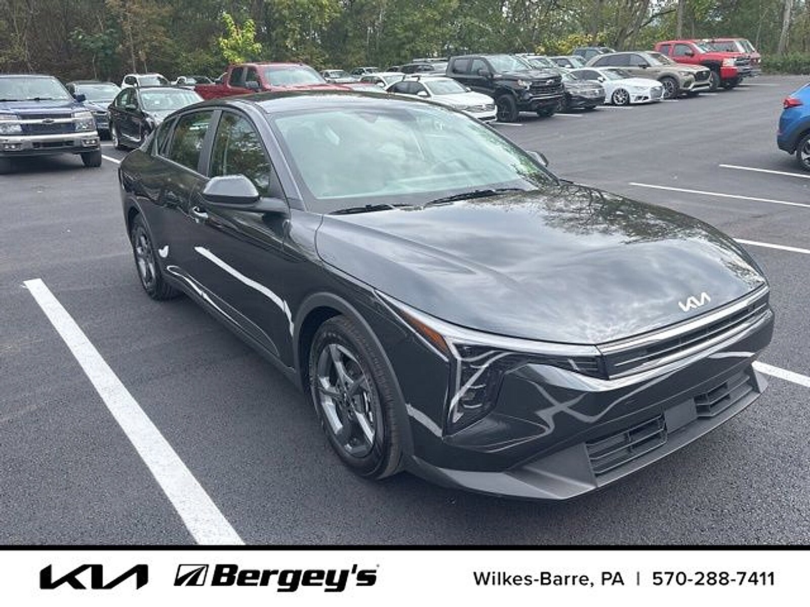 2025 Kia K4 LXS photo 3