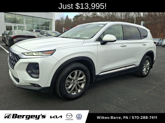 2020 Hyundai Santa Fe SEL's photo