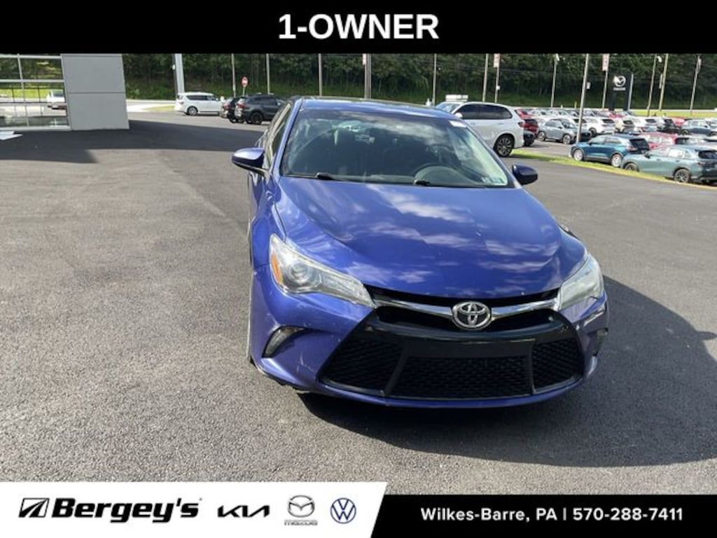 Used 2016 Toyota Camry XSE Sedan