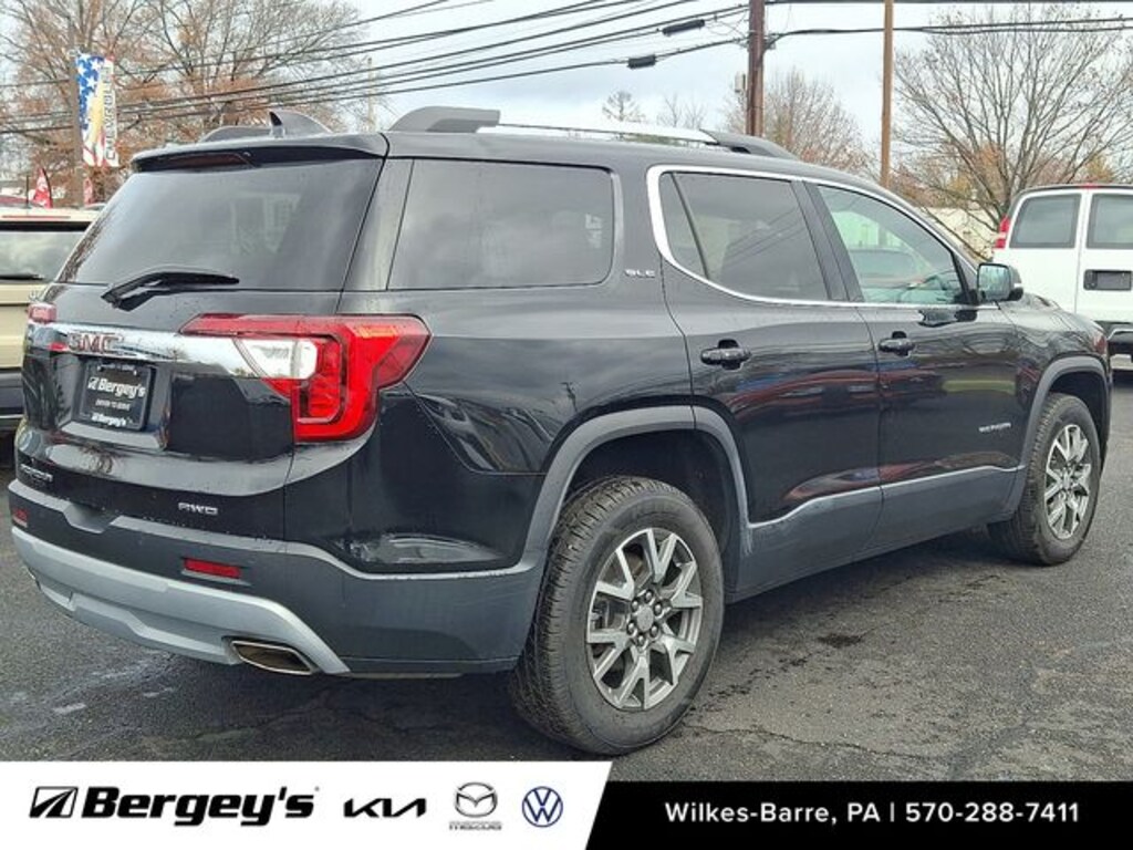 Used 2022 GMC Acadia SLE SUV
