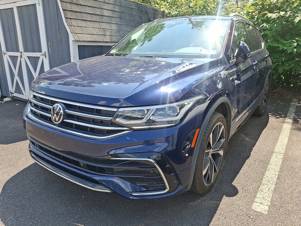 Certified 2022 Volkswagen Tiguan SEL R-Line 2.0T SEL R-Line 4MOTION