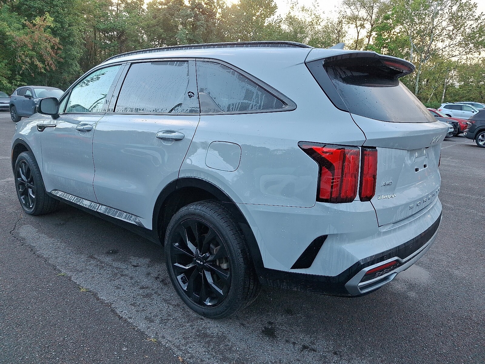 2022 Kia Sorento SX photo 3