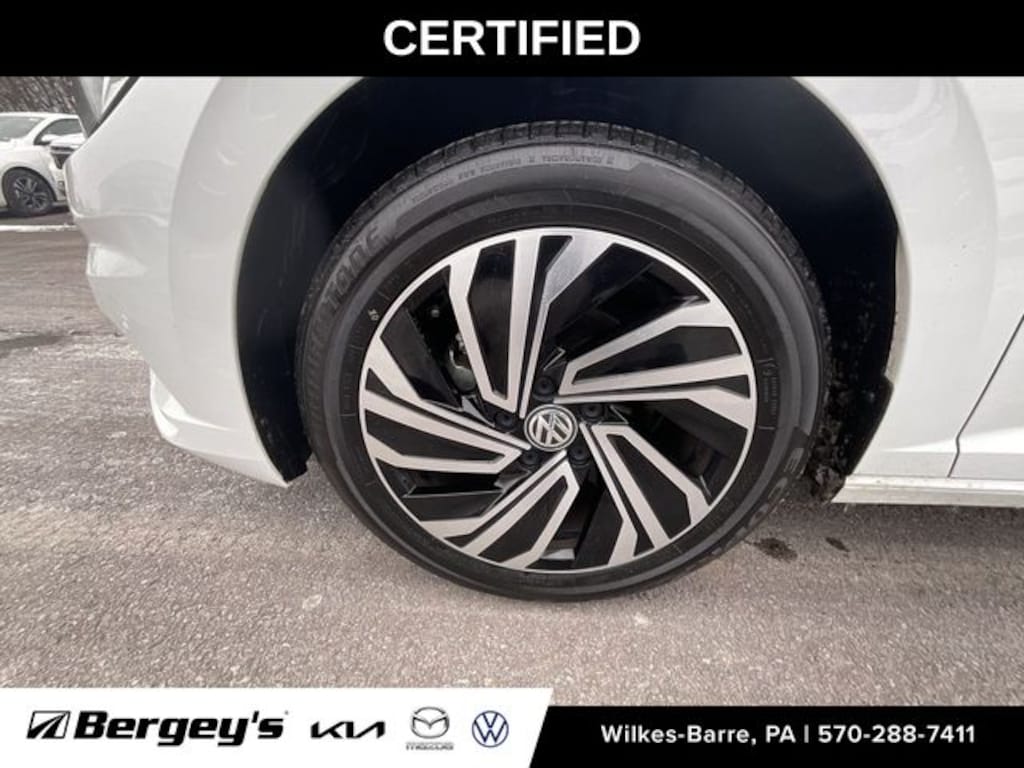 Used 2021 Volkswagen Jetta SEL Premium Sedan