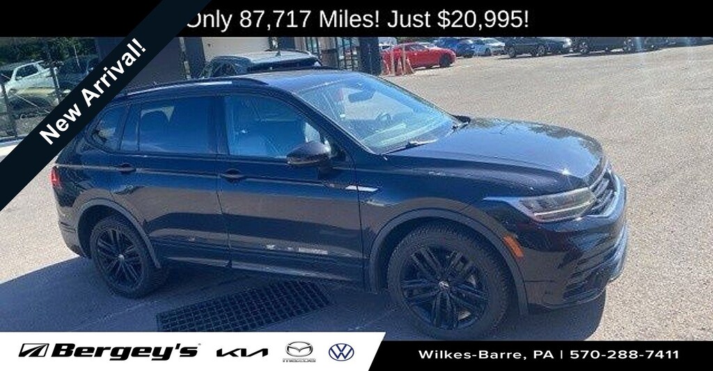 Used 2022 Volkswagen Tiguan SE R-Line Black 2.0T SE R-Line Black 4MOTION