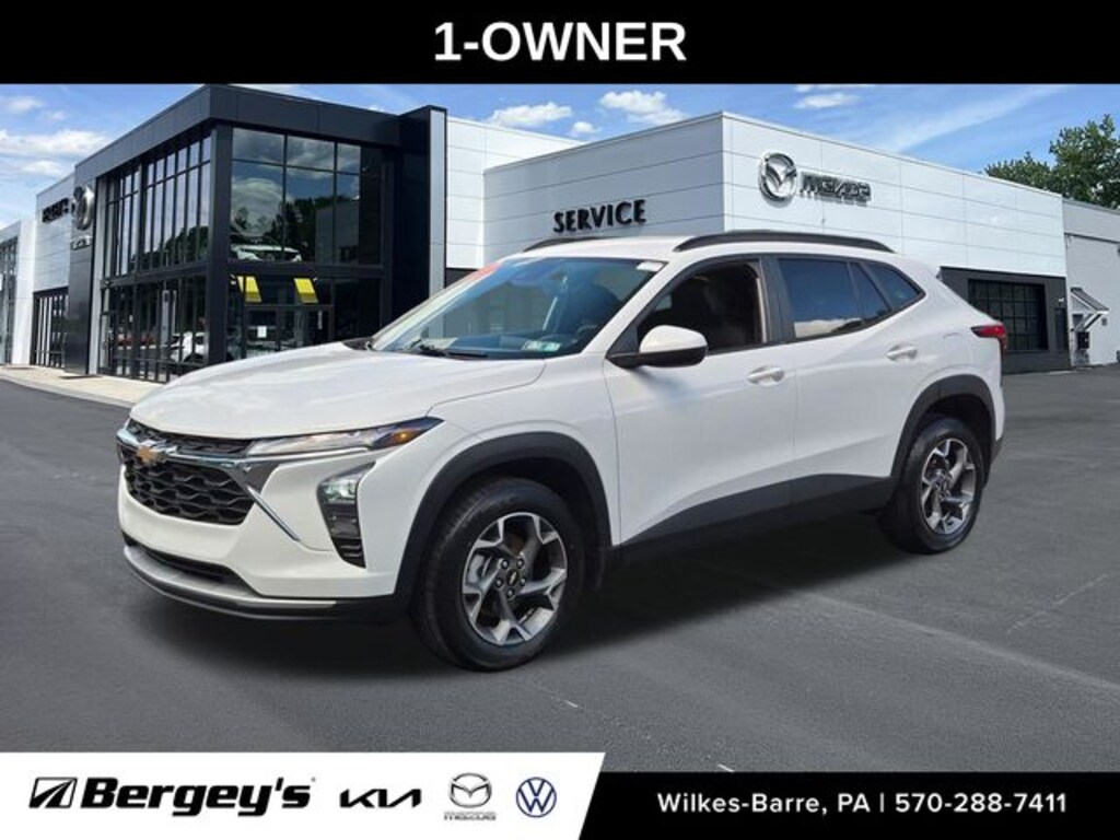 Used 2024 Chevrolet Trax LT SUV