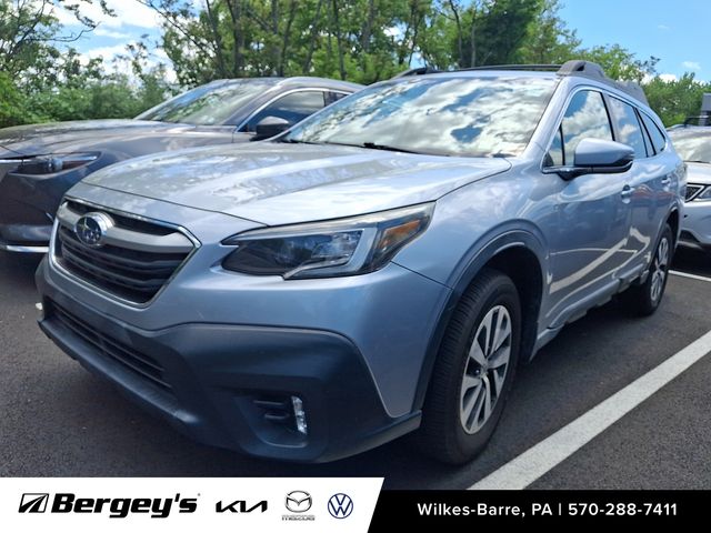 2020 Subaru Outback Premium's photo
