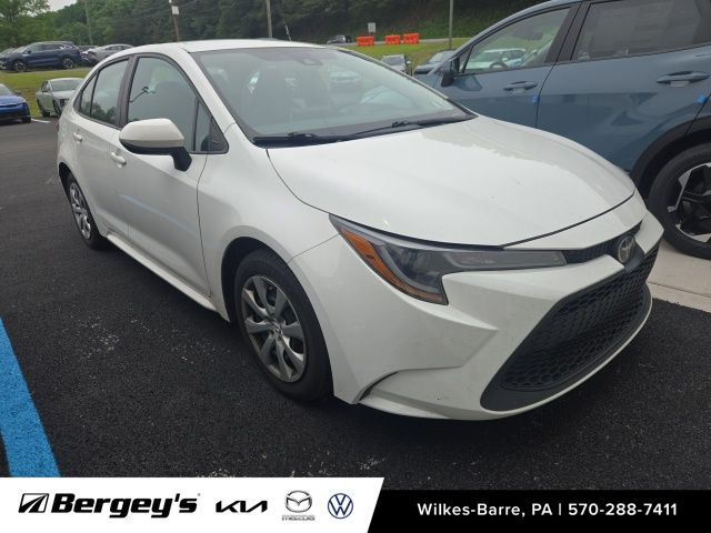 Used 2021 Toyota Corolla LE with VIN 5YFEPMAE2MP210128 for sale in Colmar, PA