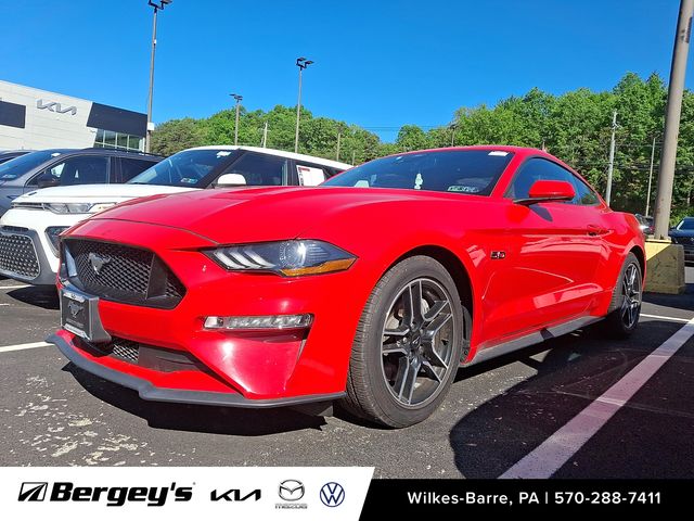 2021 Ford Mustang GT Coupe's photo