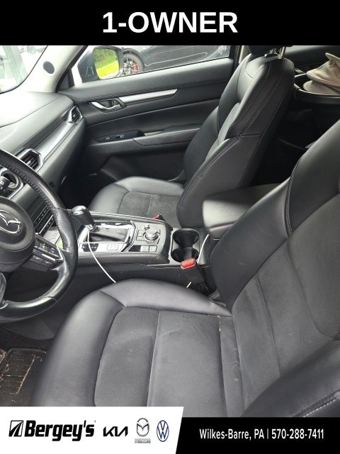 2019 Mazda CX-5 Touring Auto AWD's photo