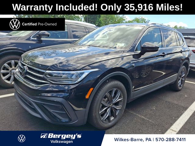 2022 Volkswagen Tiguan 2.0T SE's photo