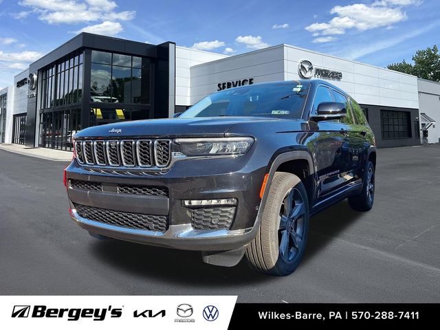 2021 Jeep Grand Cherokee L Limited SUV | Diamond Black Crystal