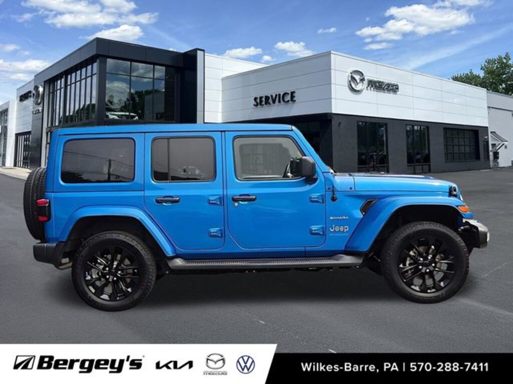 Used 2022 Jeep Wrangler Unlimited Sahara 4xe SUV