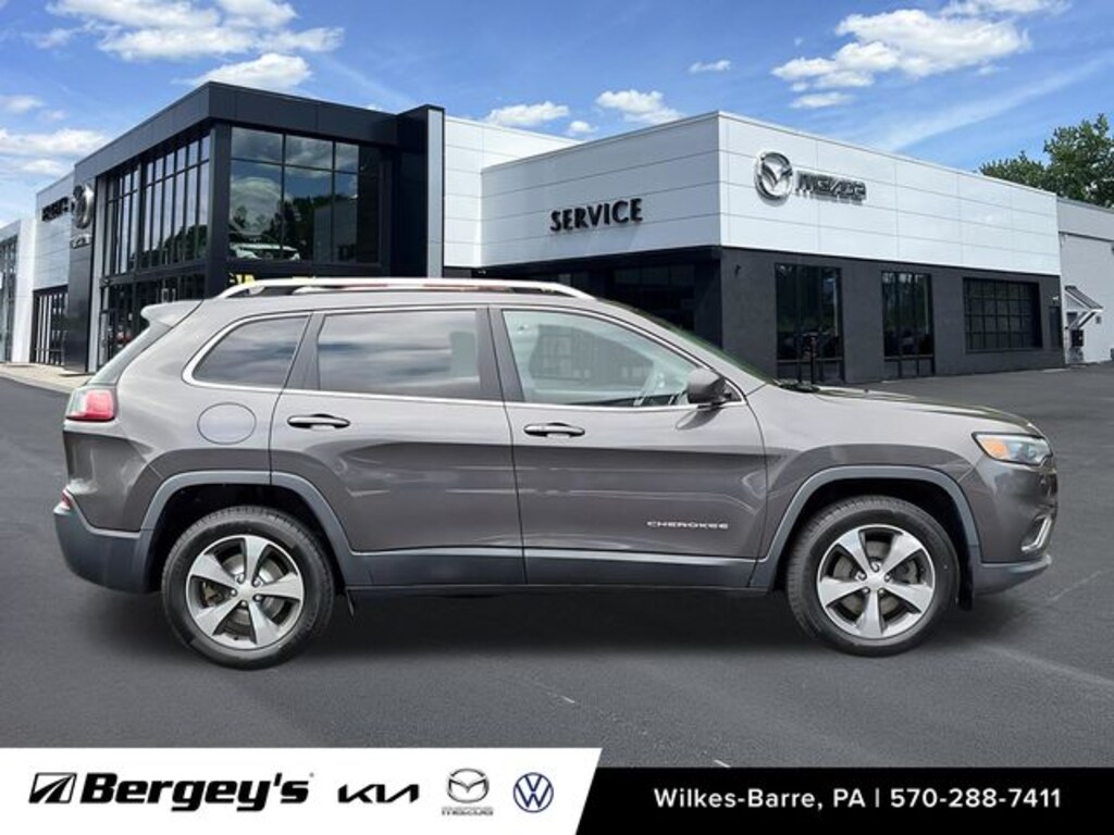 Used 2019 Jeep Cherokee Limited SUV