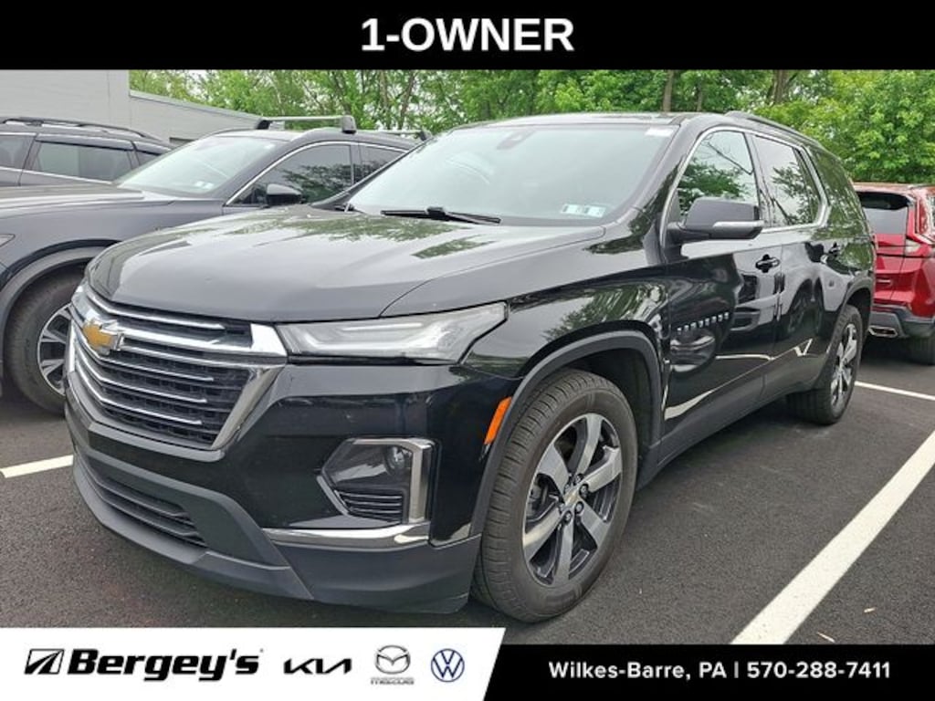 Used 2022 Chevrolet Traverse LT Leather SUV