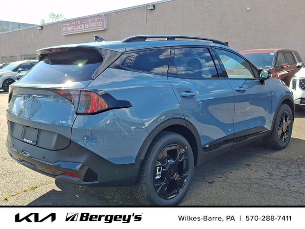 New 2026 Kia Sportage Hybrid X-Line SUV